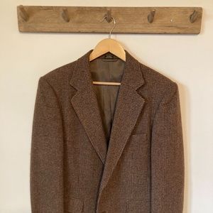 Hagar Brown Tweed Jacket - 38R - 100% Wool
